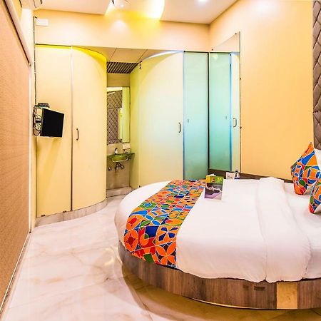 Seven Hills Hotel Mumbai Exterior photo