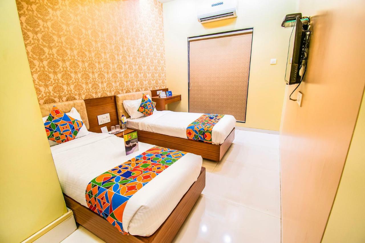 Seven Hills Hotel Mumbai Exterior photo